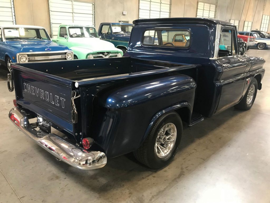 1964_CHEVY_C10_063
