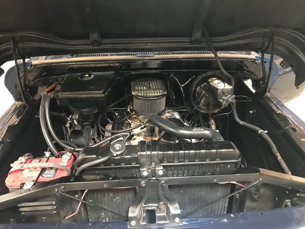 1964_CHEVY_C10_098